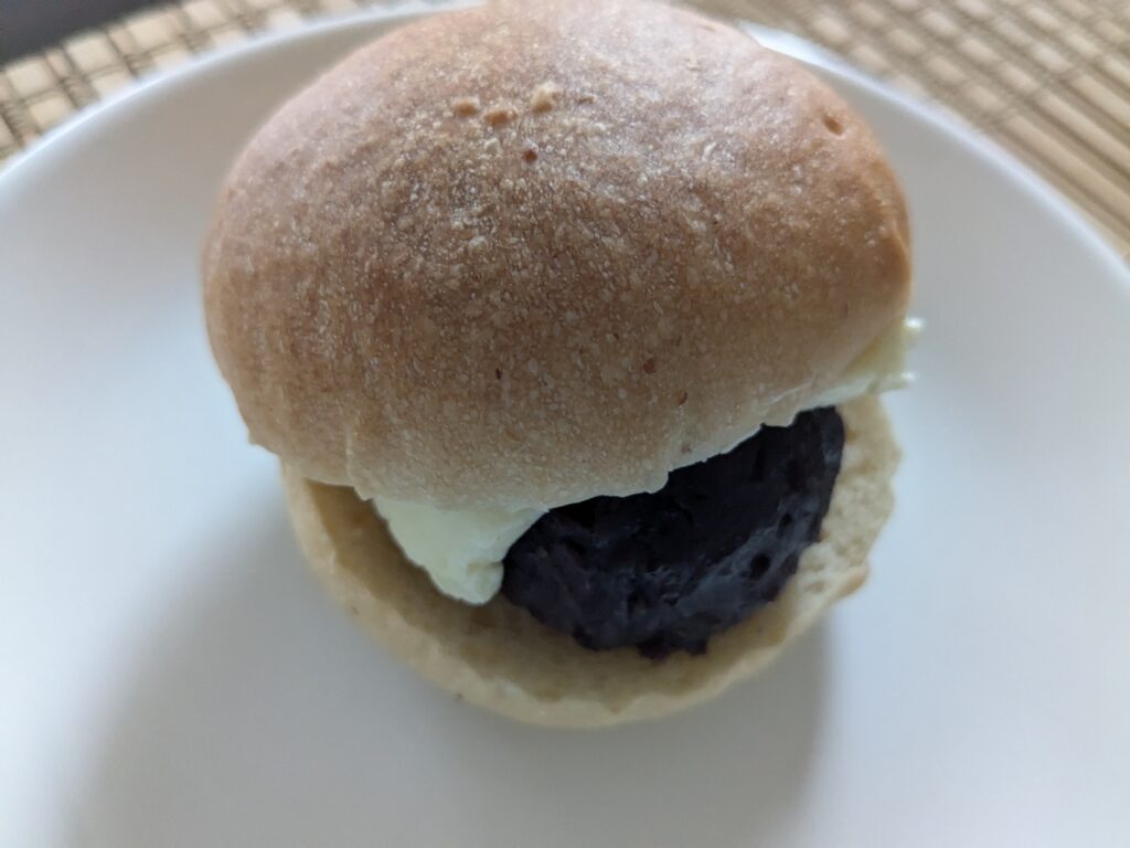 まるぱん(あんバター)の全体像