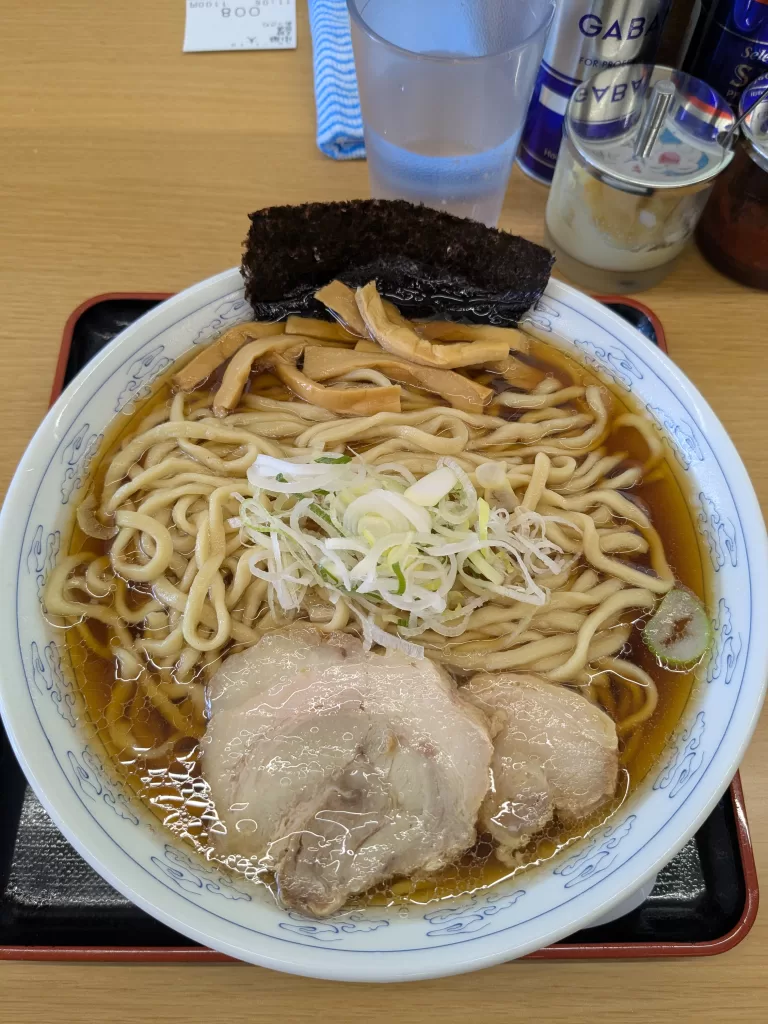 中華そば雲ノ糸の煮干しラーメン(全体)